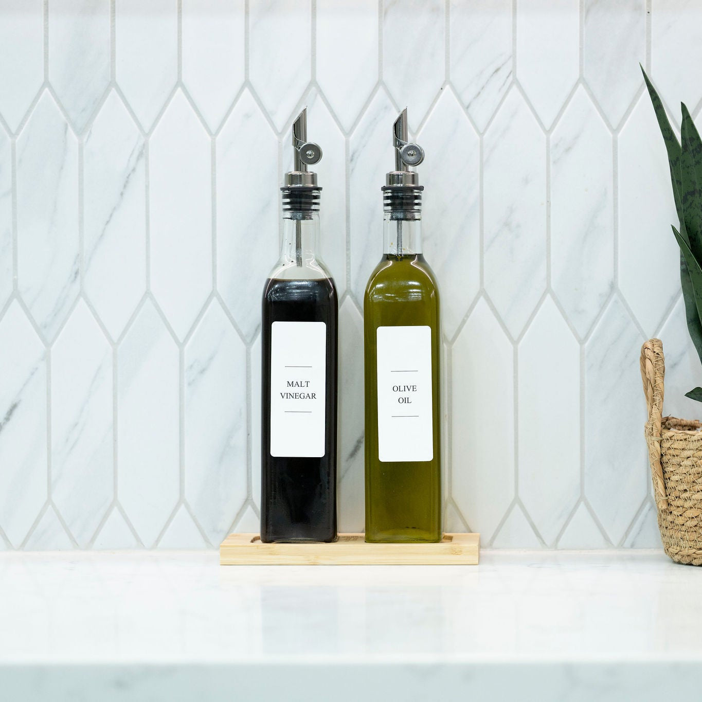 Clear Oil & Vinegar Bottles with Bamboo Tray – 500 ml